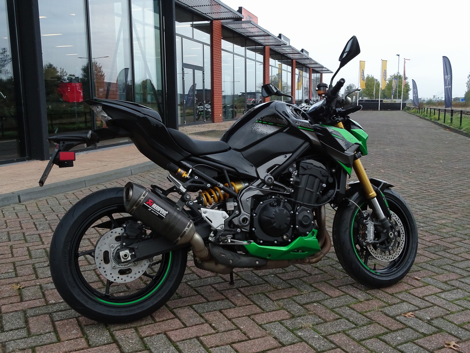 KAWASAKI Z900 SE PERFORMANCE