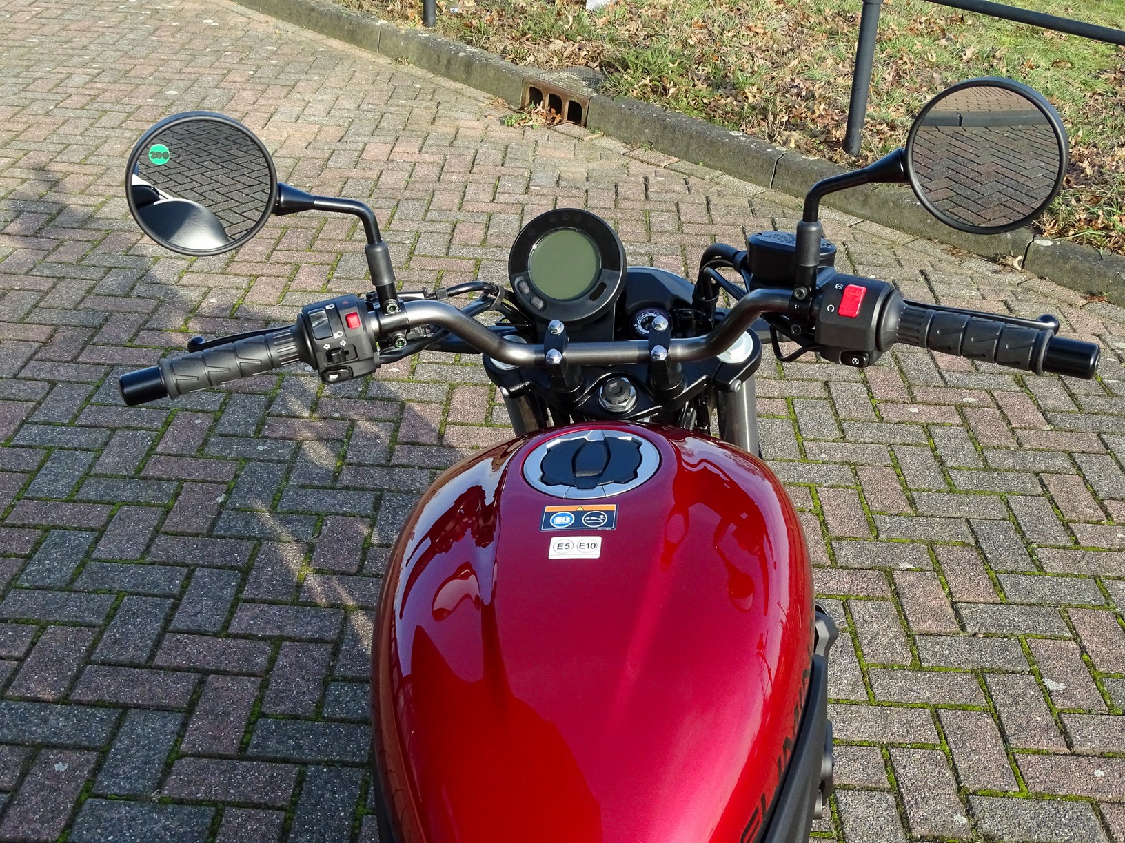 KAWASAKI ELIMINATOR 500