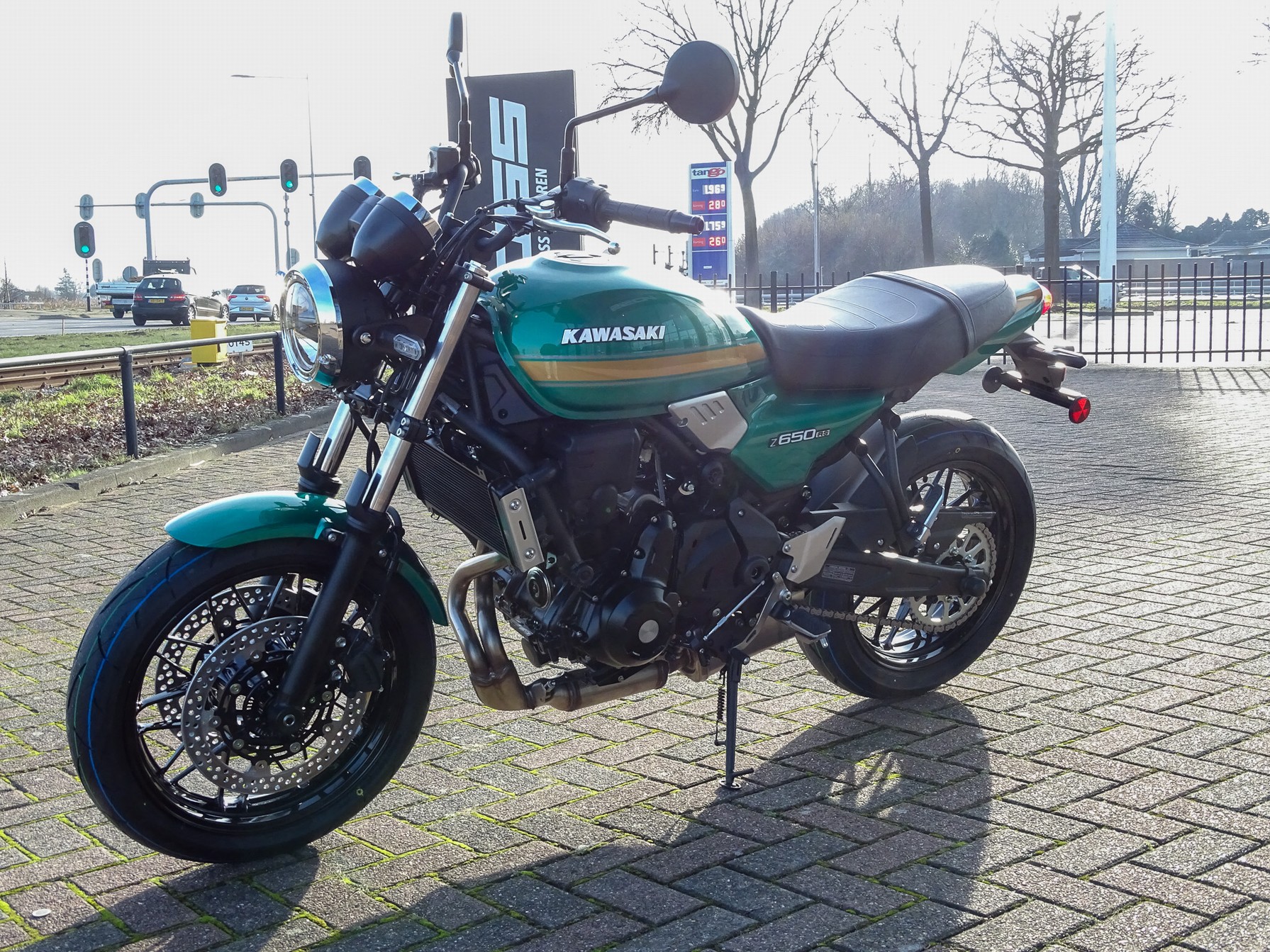 KAWASAKI Z650RS