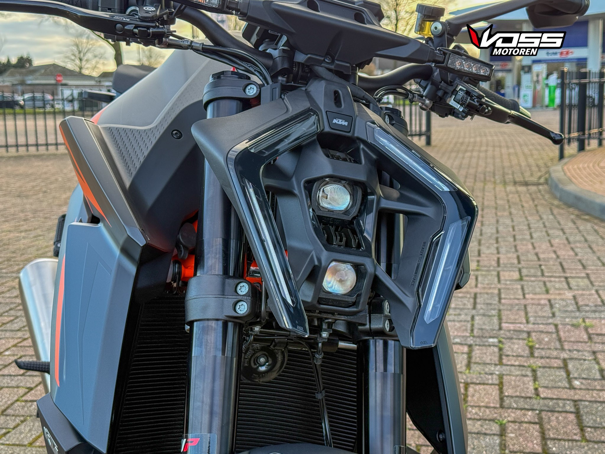 KTM 1390 SUPER DUKE R