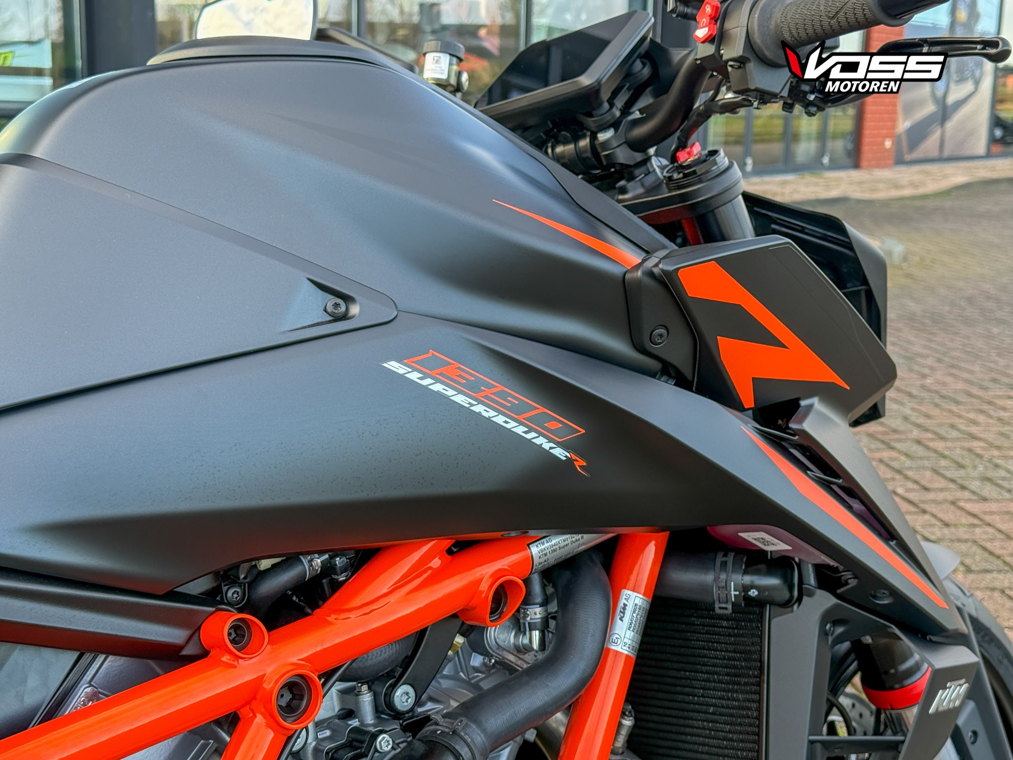 KTM 1390 SUPER DUKE R
