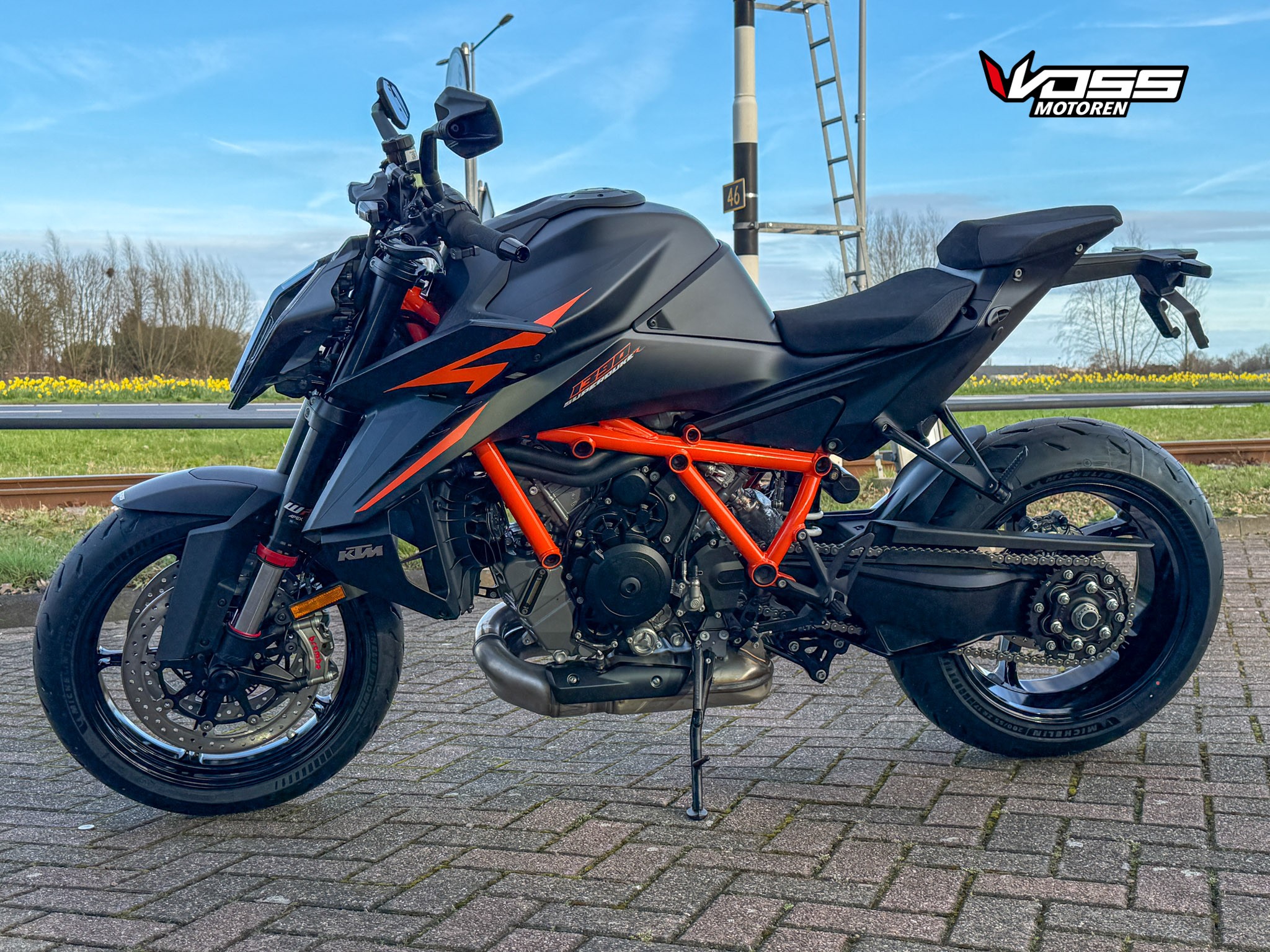 KTM 1390 SUPER DUKE R
