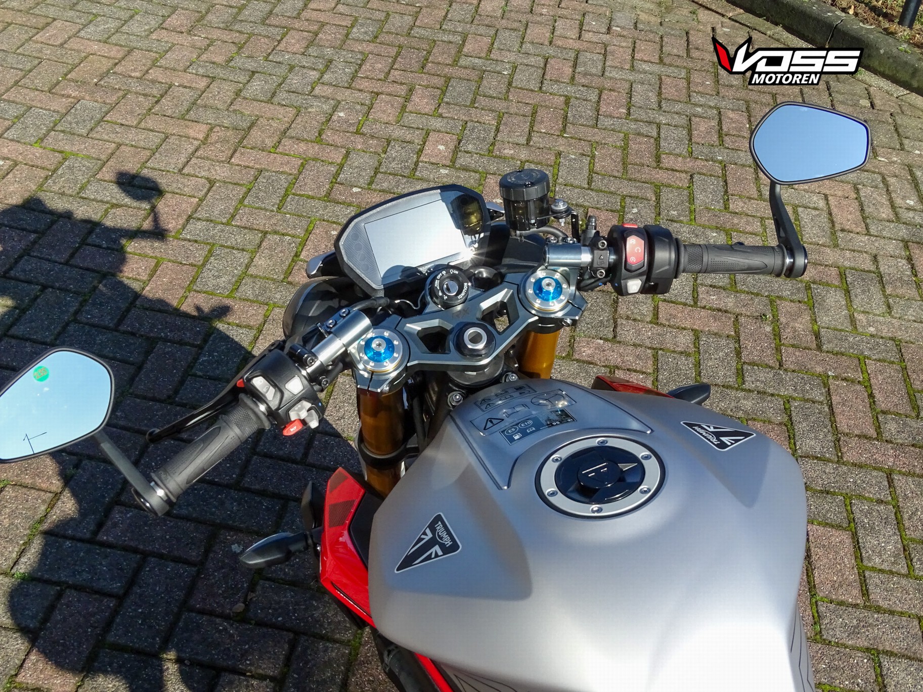 TRIUMPH STREET TRIPLE 765 RX