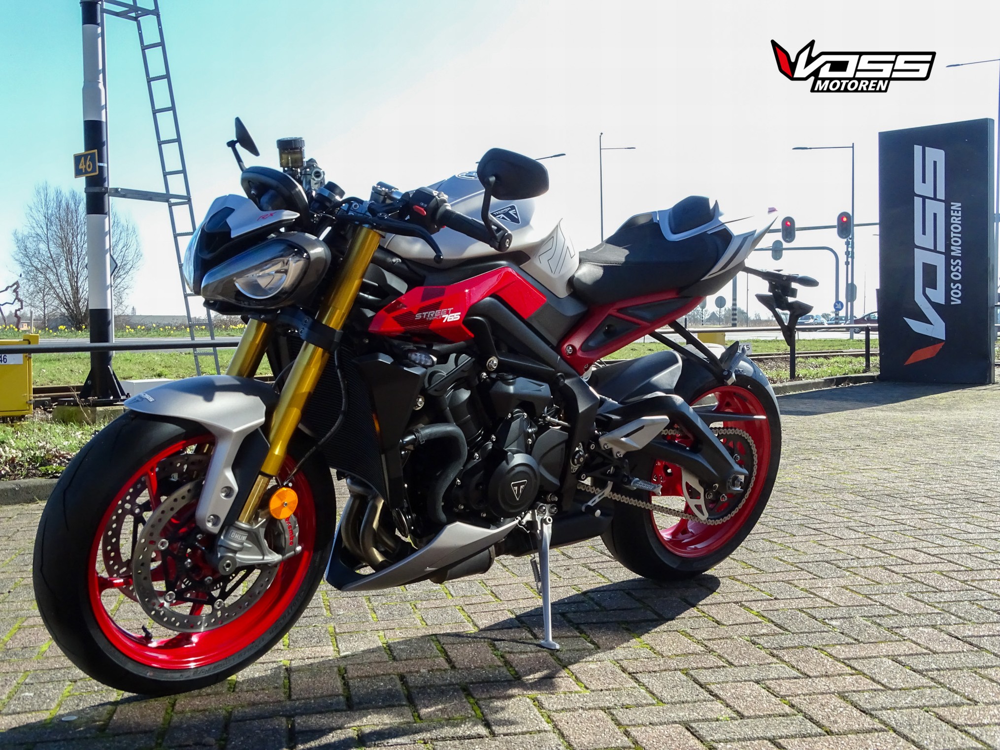 TRIUMPH STREET TRIPLE 765 RX