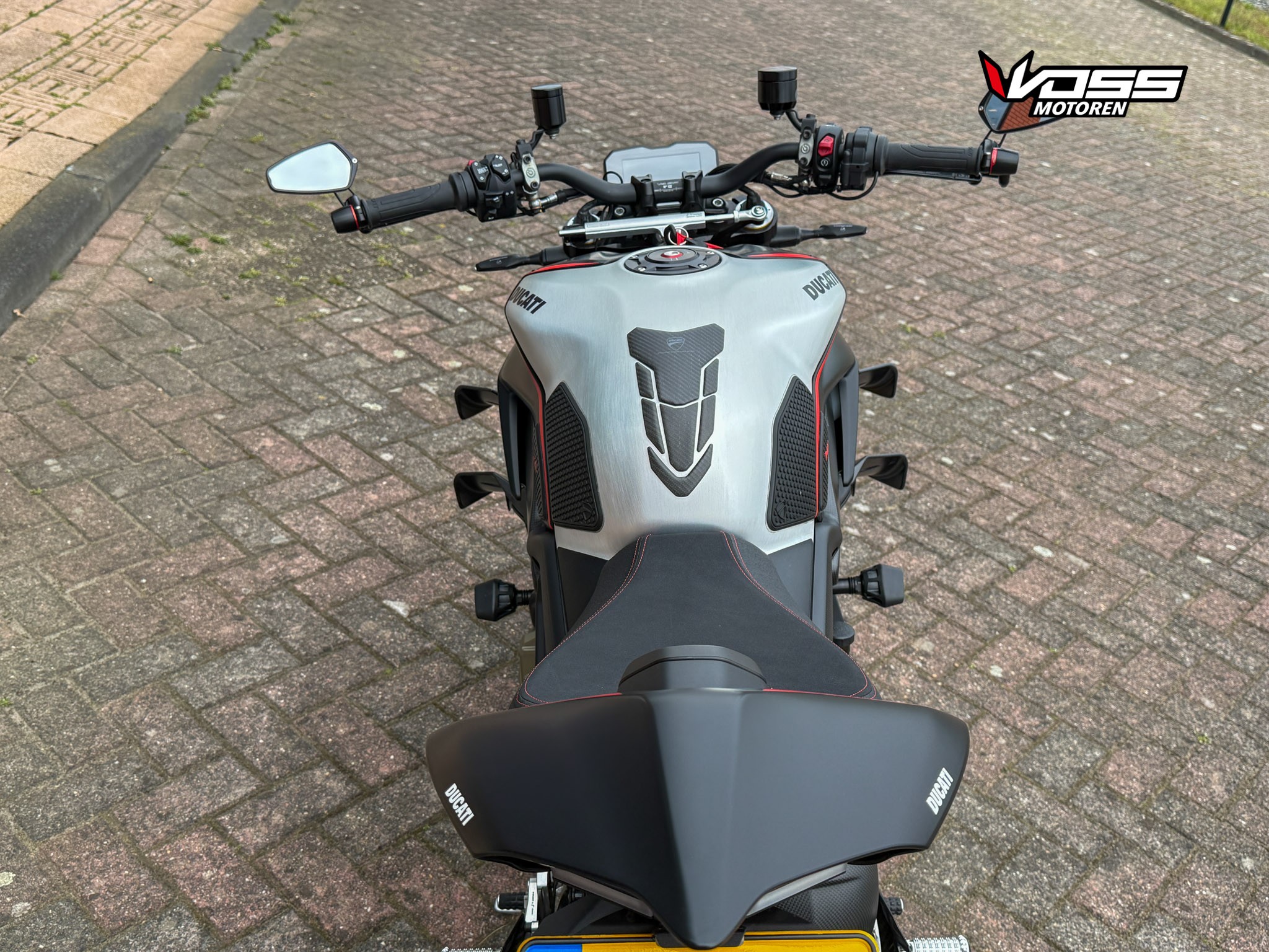 DUCATI STREETFIGHTER V4 SP