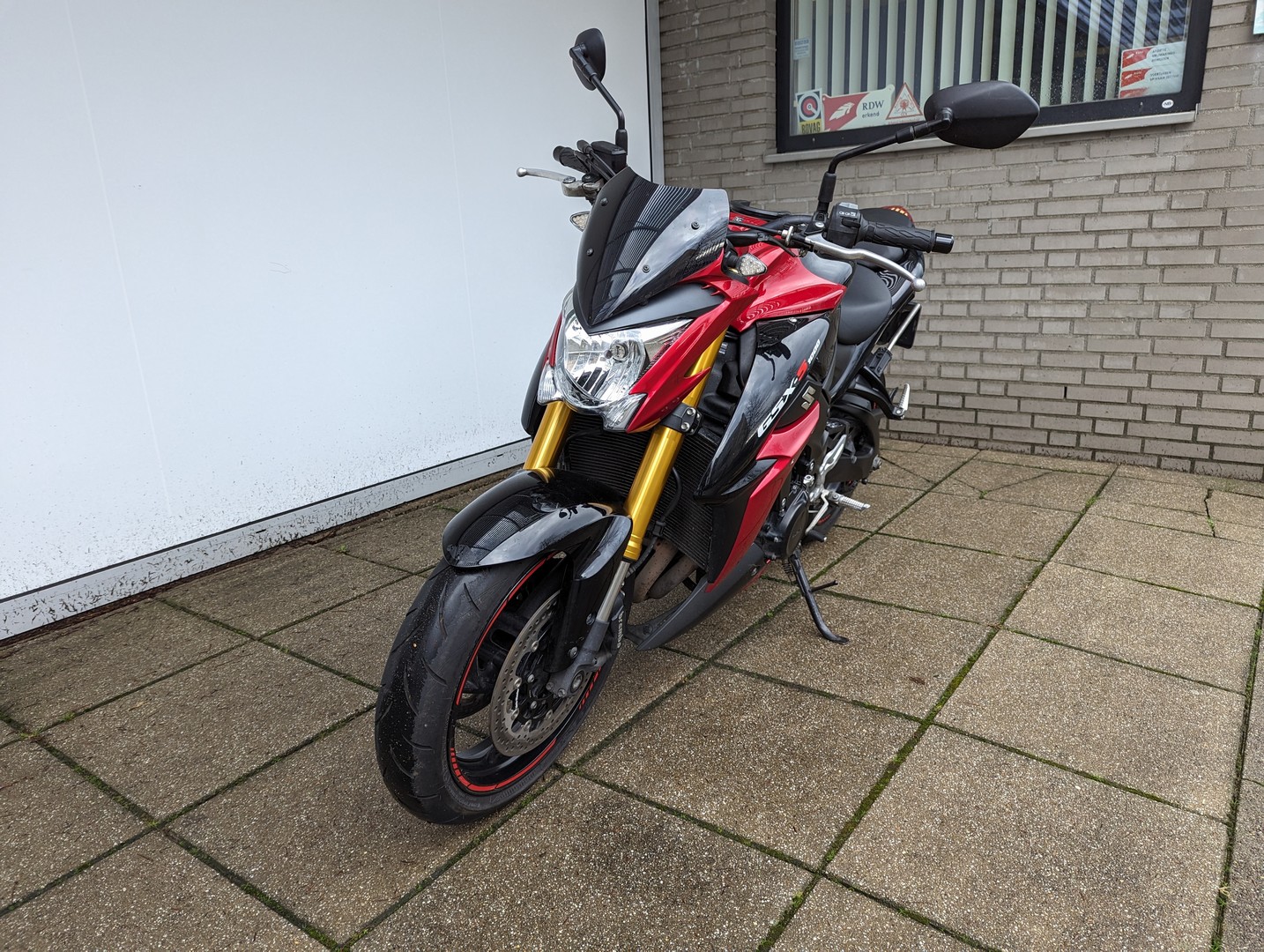 SUZUKI - GSX S1000 A