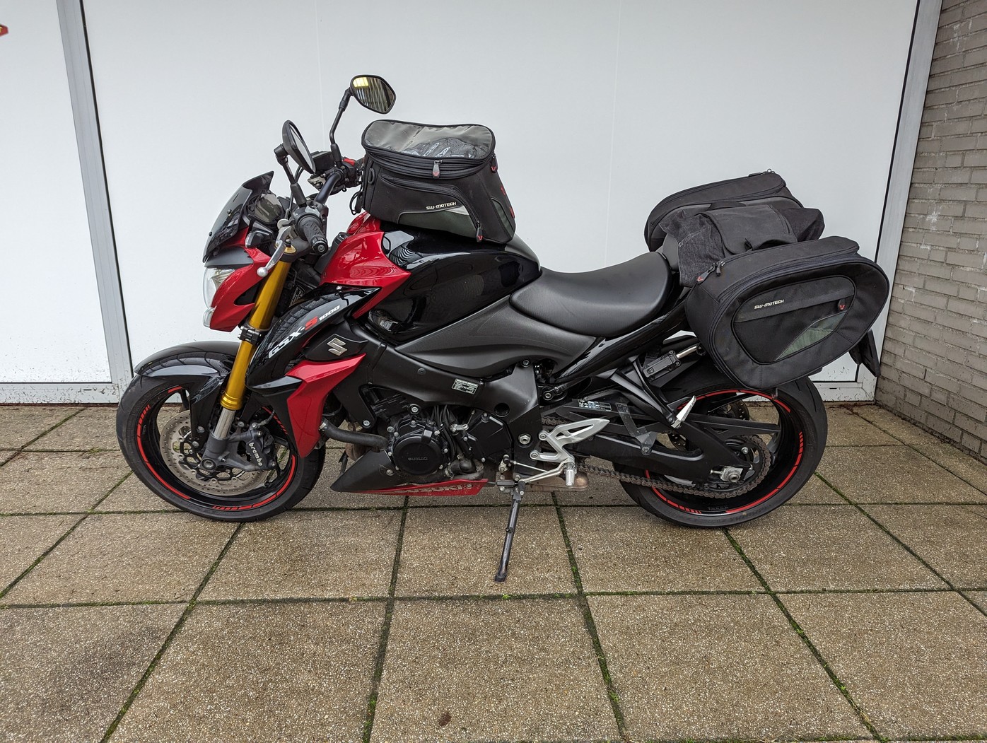 SUZUKI - GSX S1000 A