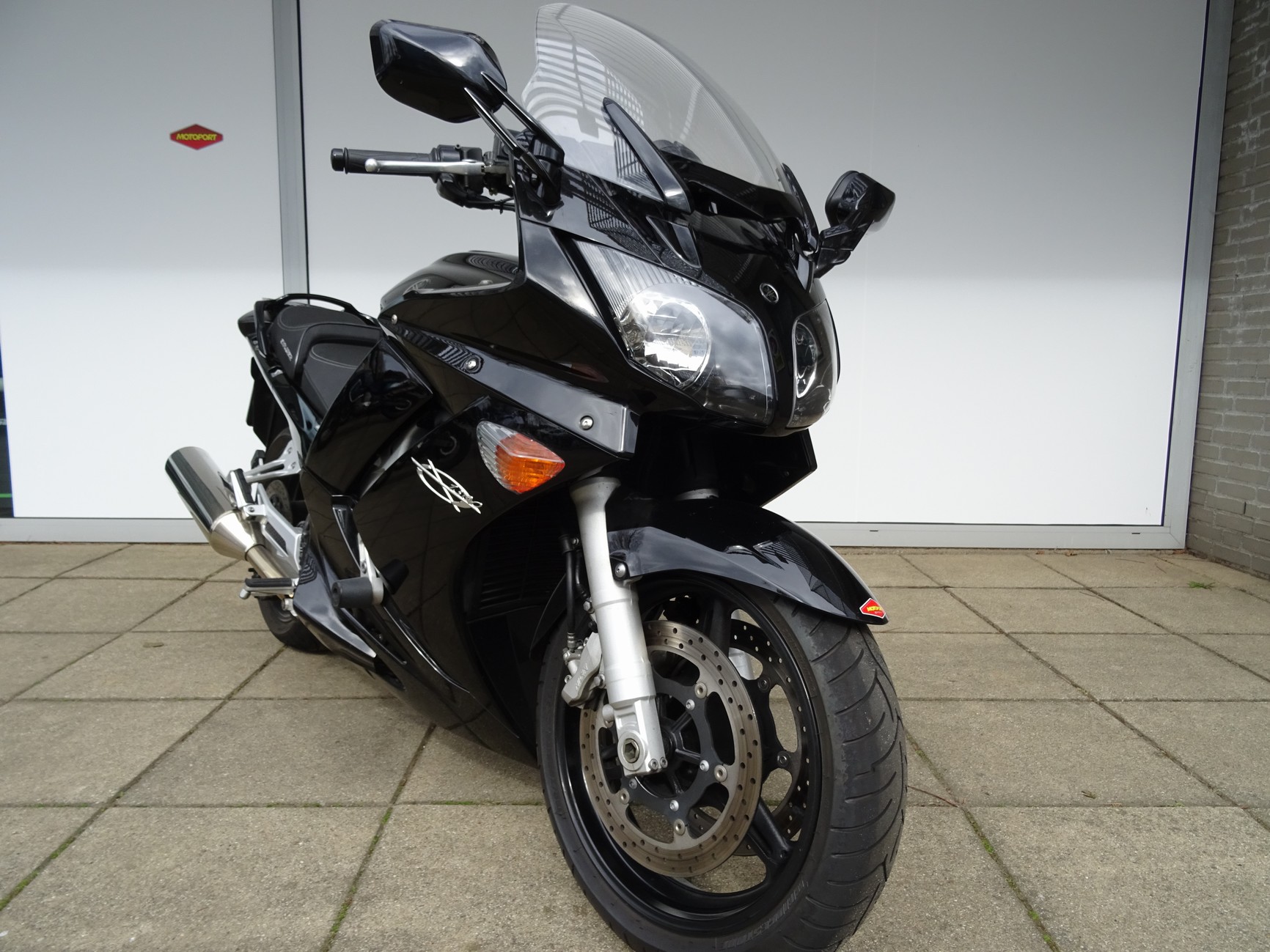 YAMAHA - FJR 1300 ABS