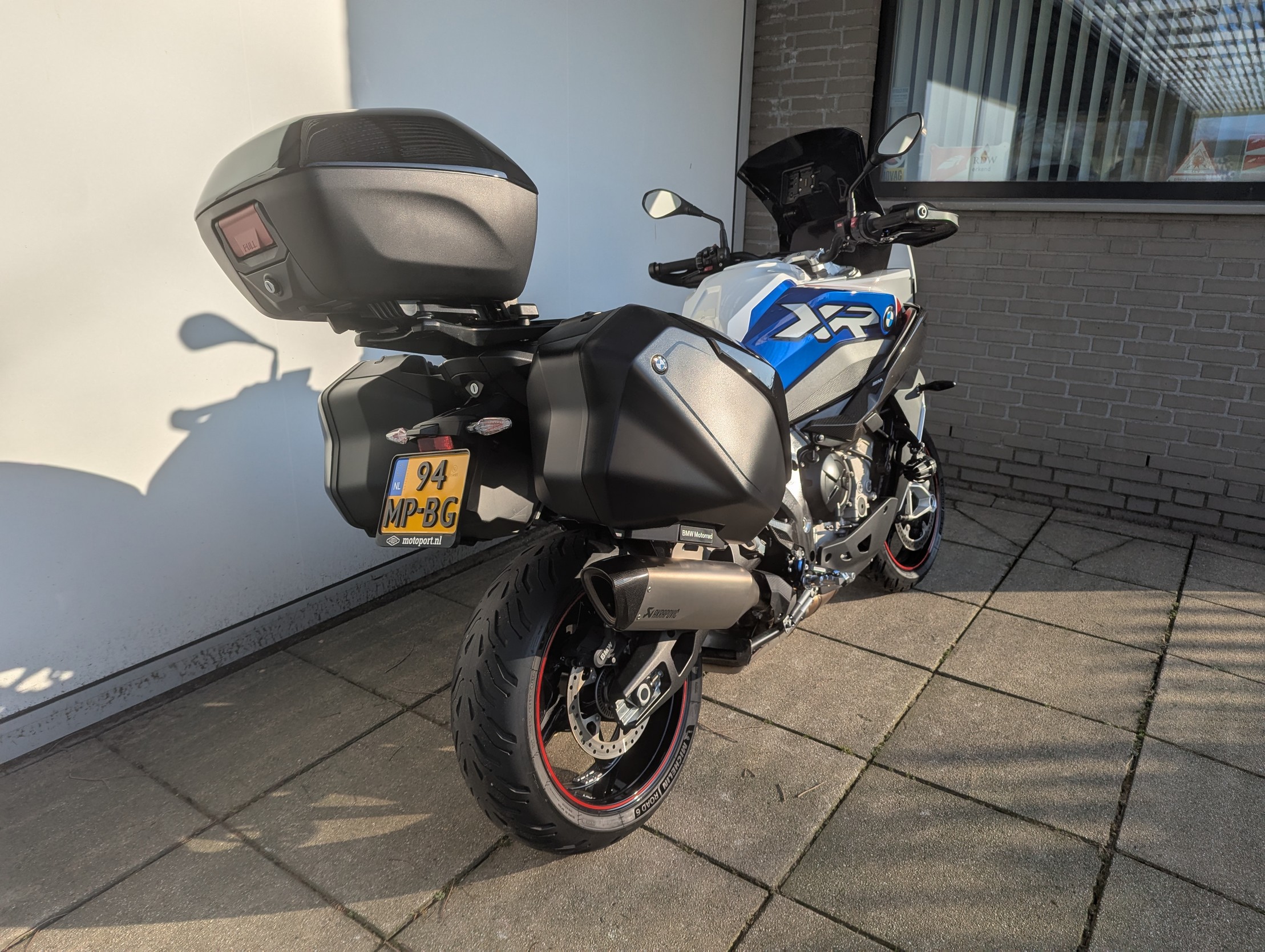 BMW - S 1000 XR