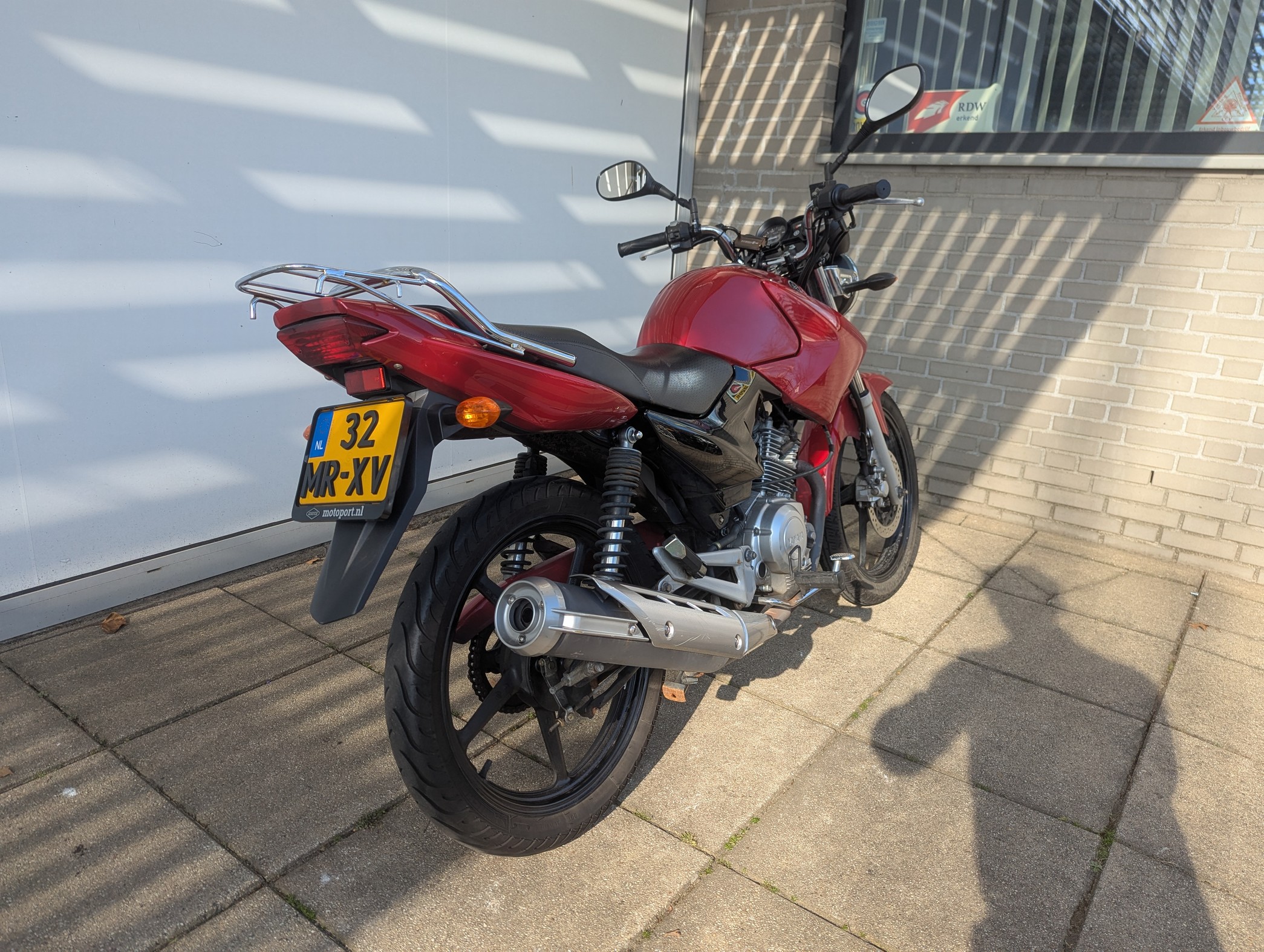 YAMAHA - YBR125