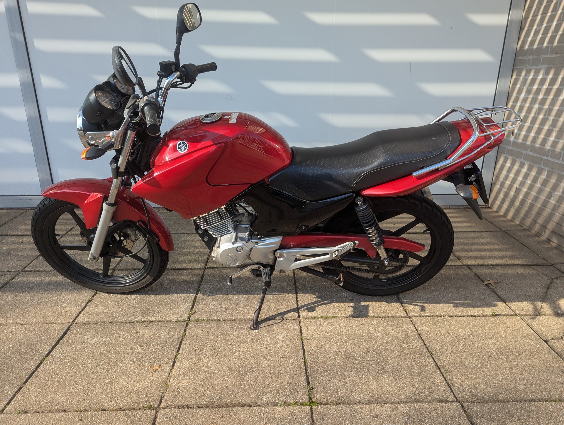 YAMAHA - YBR125