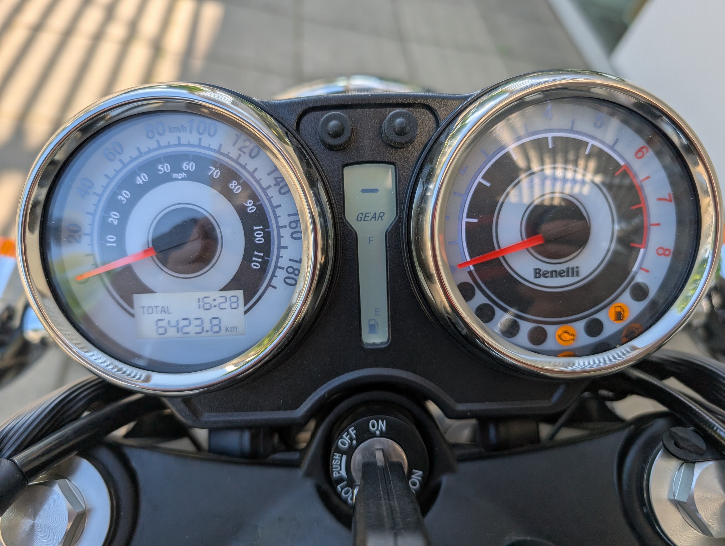 BENELLI - IMPERIALE 400 Geschikt voor A2