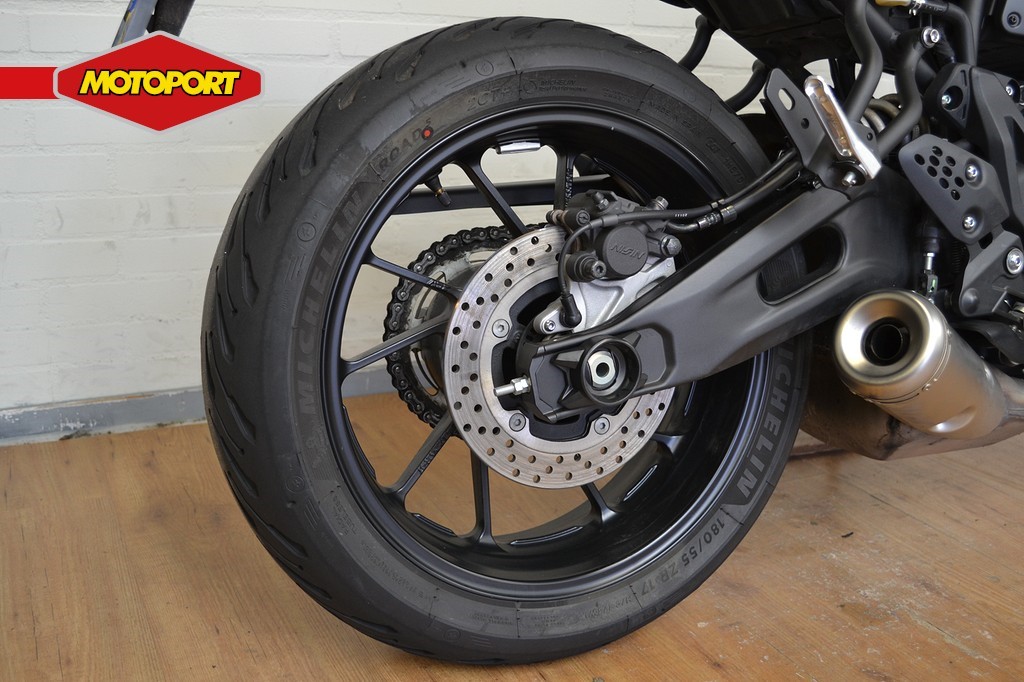 YAMAHA - XSR 700