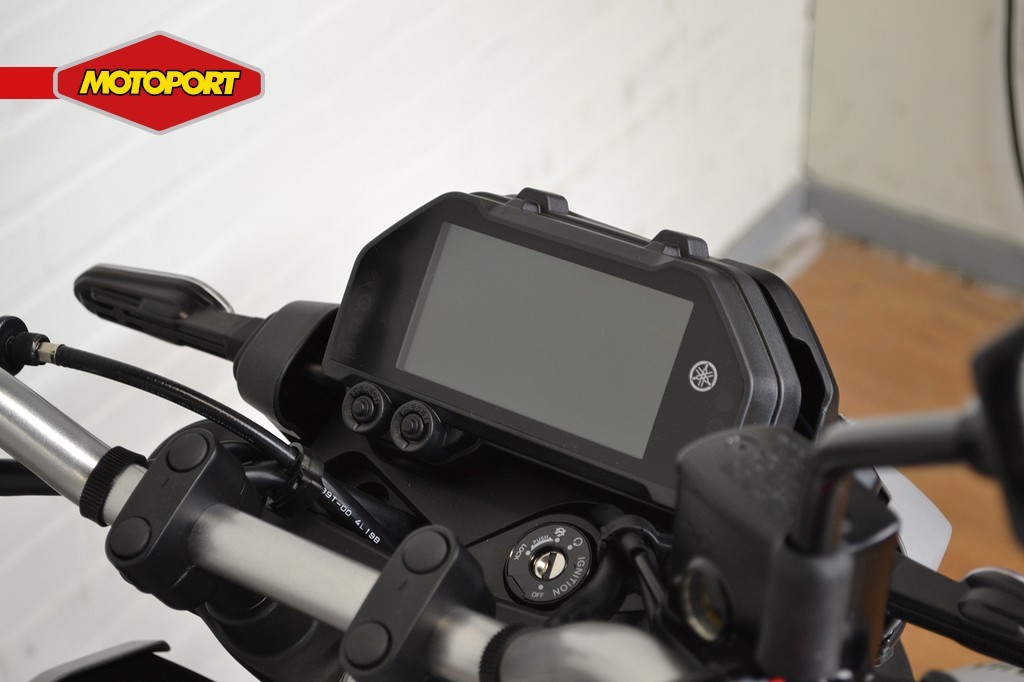 YAMAHA - MT 03 ABS