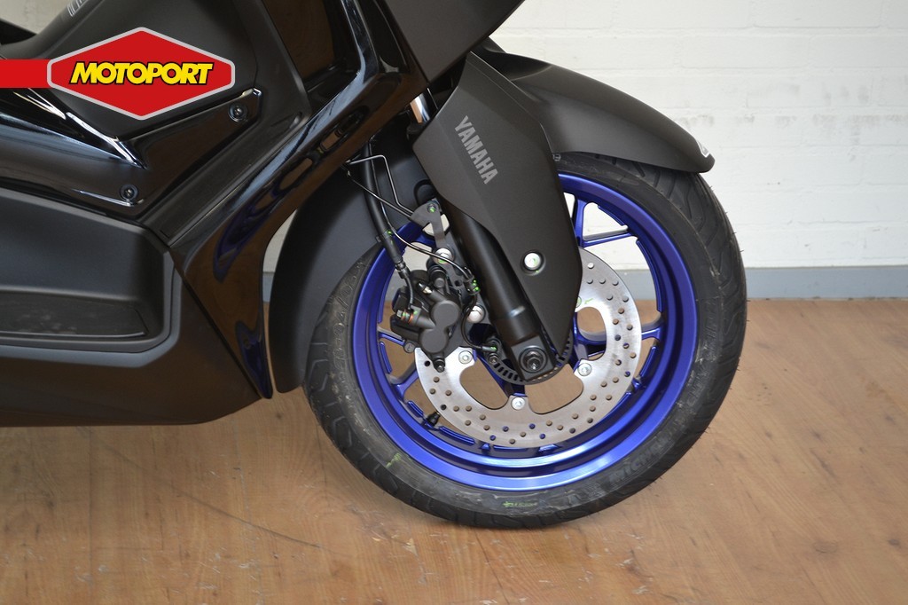 YAMAHA - XMAX 300