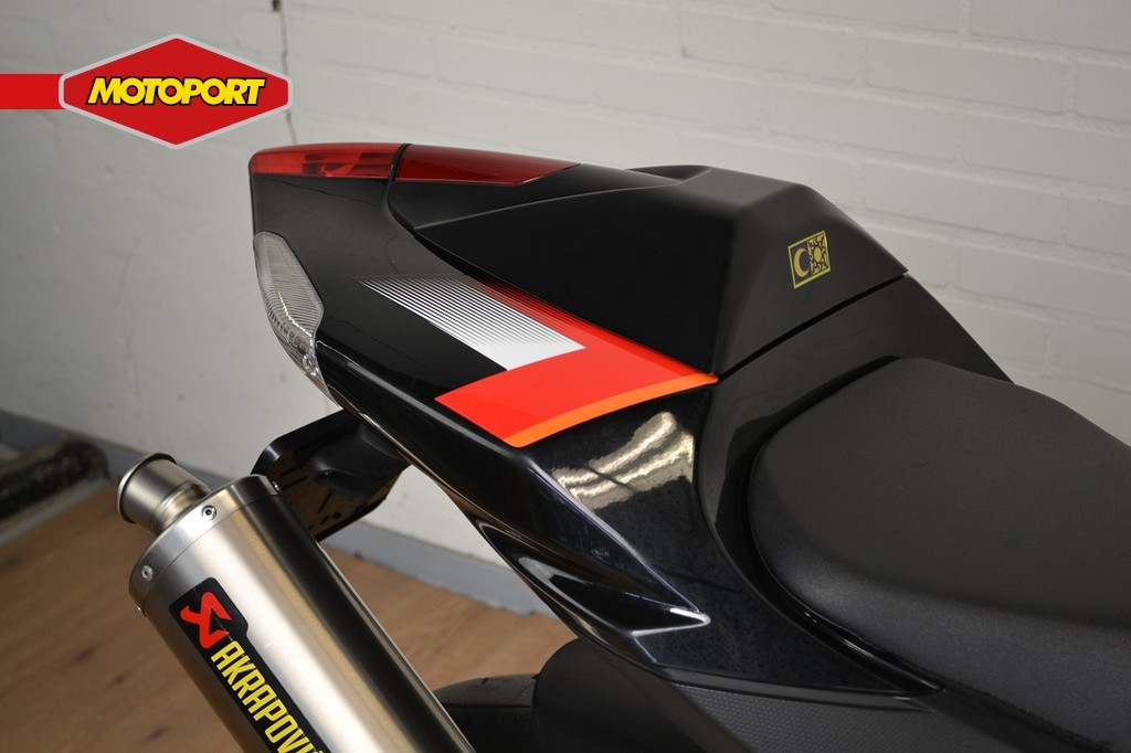 APRILIA - RSV 1000 R