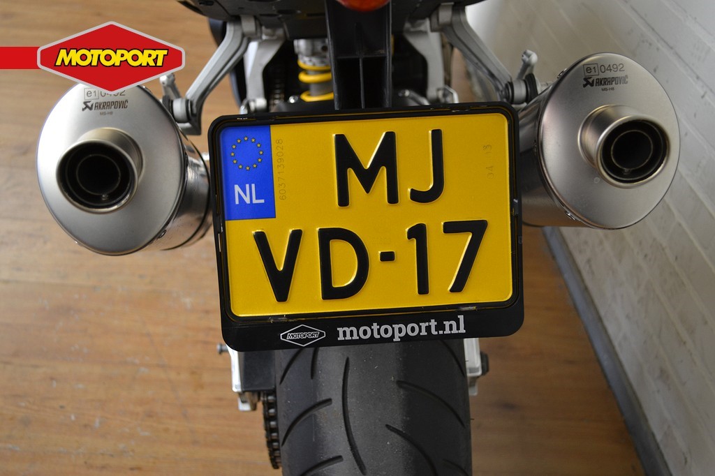 APRILIA - RSV 1000 R