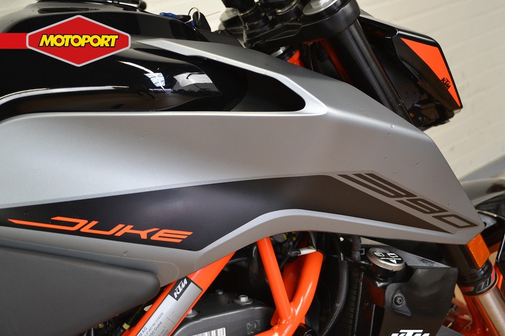 KTM - 390 Duke ABS