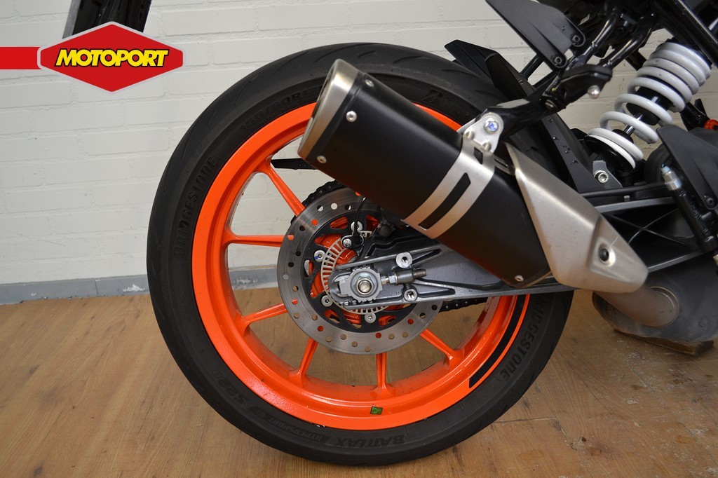 KTM - 390 Duke ABS