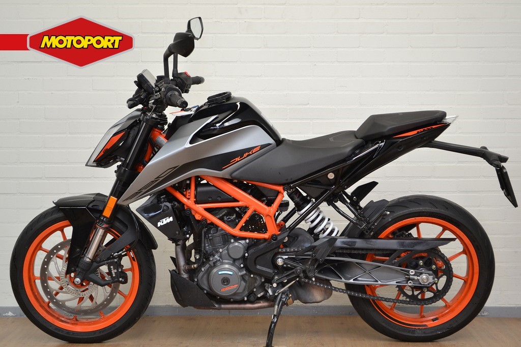 KTM - 390 Duke ABS