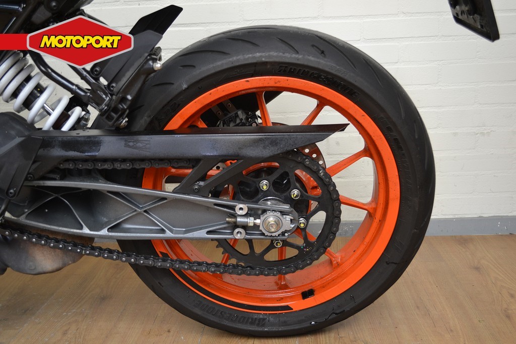 KTM - 390 Duke ABS