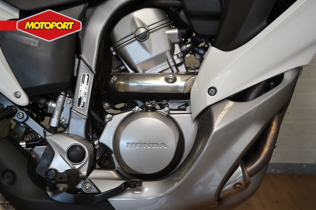 HONDA - XL 700 V Transalp ABS