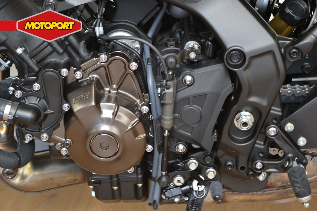 YAMAHA - XSR 900