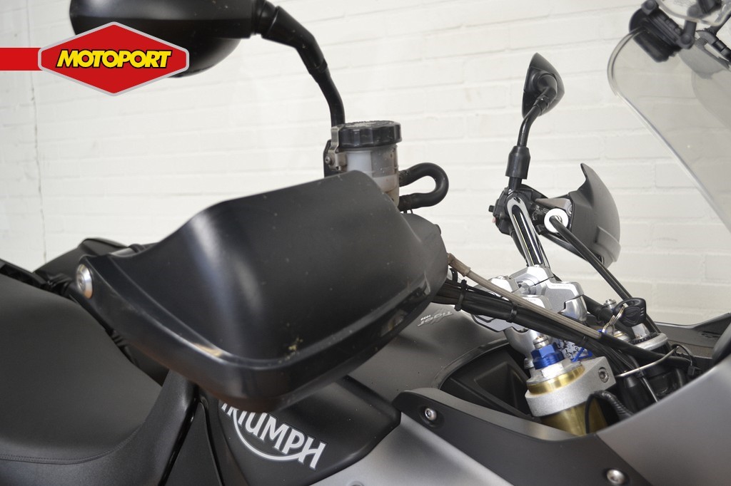 TRIUMPH - Tiger 1050 ABS