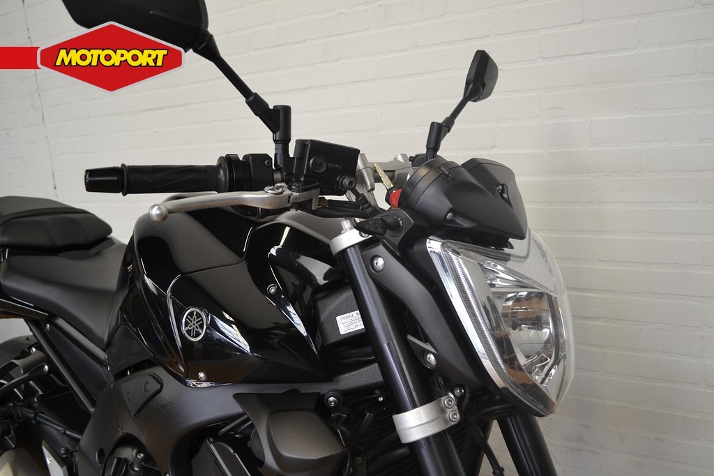 YAMAHA - FZ 1 ABS