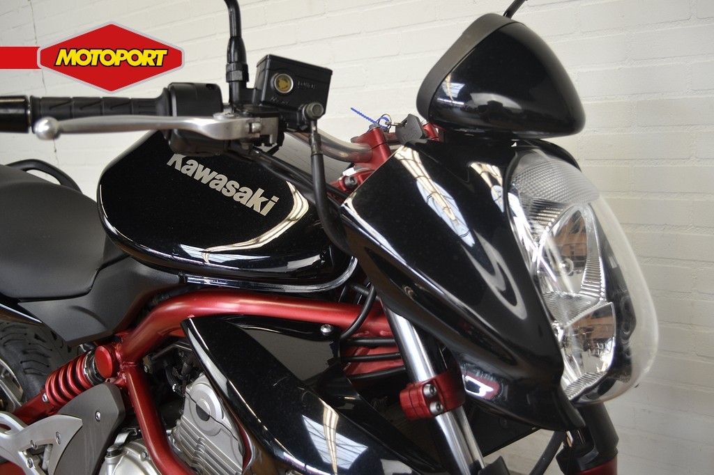 KAWASAKI - ER-6 N ABS