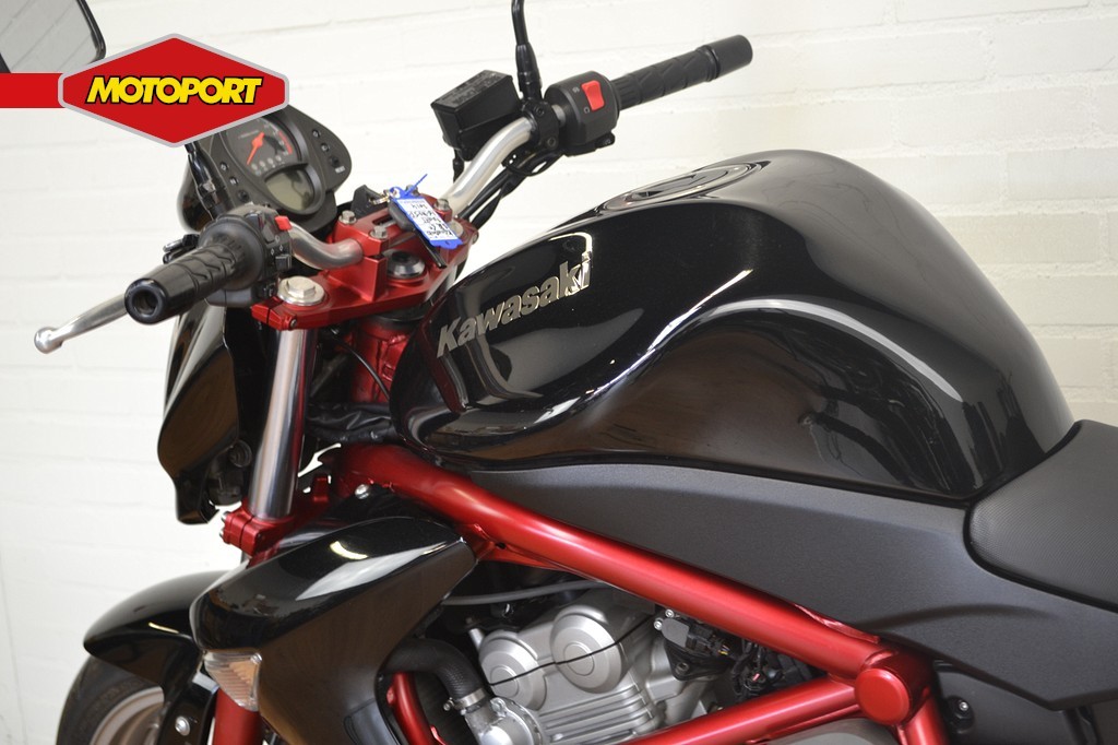 KAWASAKI - ER-6 N ABS