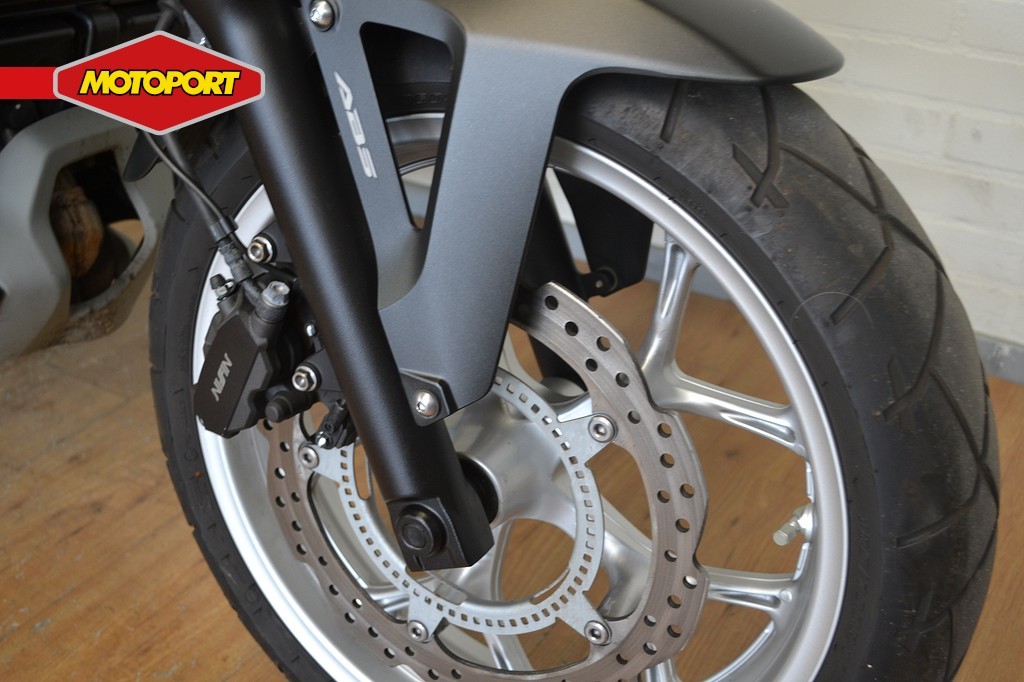 HONDA - NC 750 X ABS