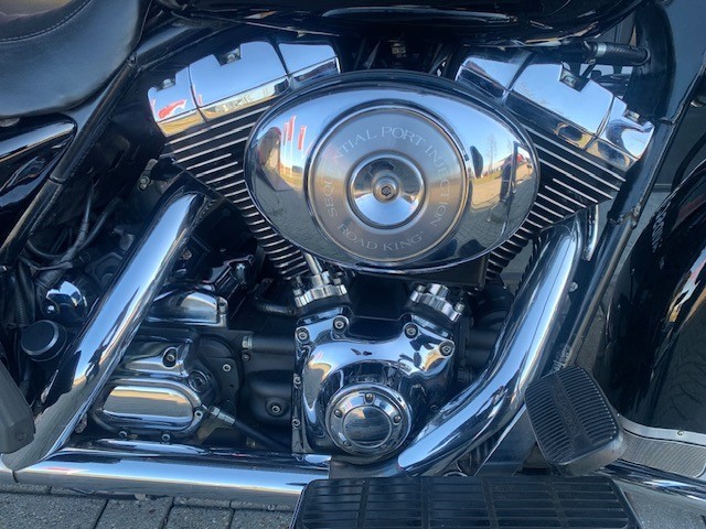 HARLEY-DAVIDSON - FLHRCI ROADKING ROAD KING
