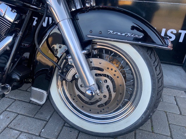HARLEY-DAVIDSON - FLHRCI ROADKING ROAD KING