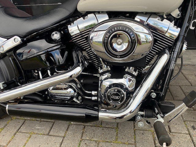 HARLEY-DAVIDSON - FXSB BREAKOUT SOFTAIL