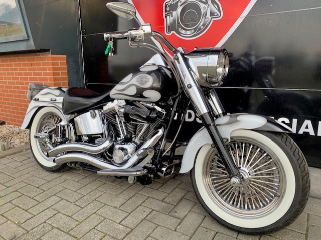 HARLEY-DAVIDSON - FLSTN SOFTAIL FLSTF FLSTC FAT