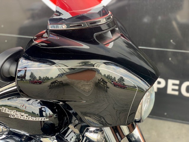 HARLEY-DAVIDSON - FLHXS STREETGLIDE FLHX M8