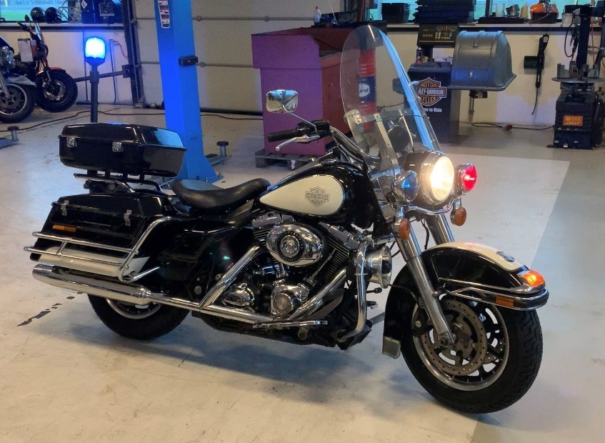 HARLEY-DAVIDSON - FLHR POLIC FLHT FLHTP ROADKING