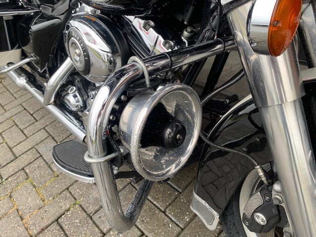 HARLEY-DAVIDSON - FLHR POLIC FLHT FLHTP ROADKING