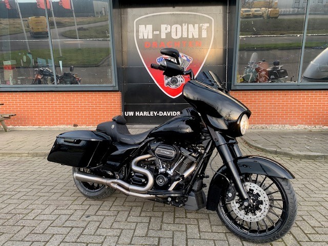 HARLEY-DAVIDSON - FLHX STREETGLIDE FLHXS ST UITV