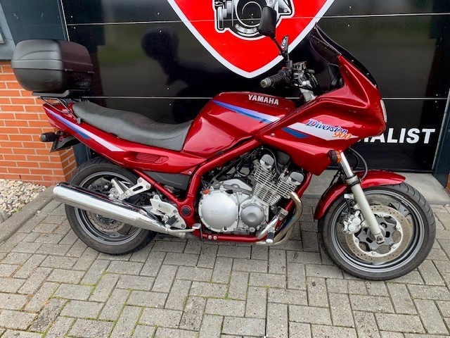 YAMAHA - DIVERSION 900 XJ900S XJ 900 S