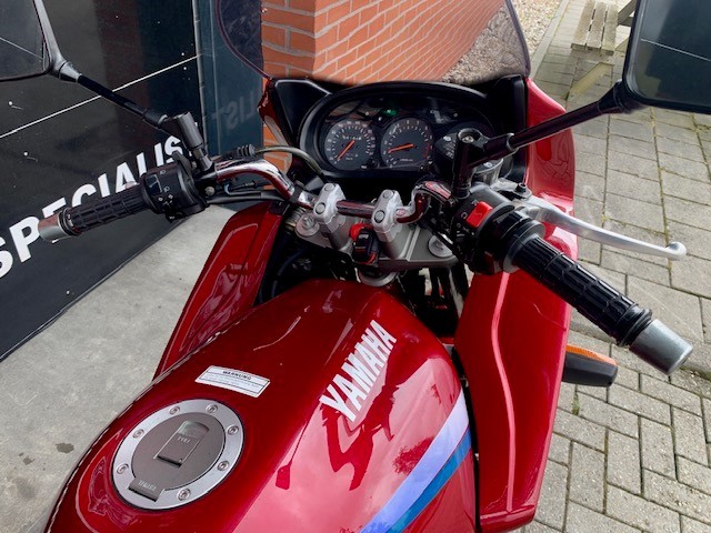 YAMAHA - DIVERSION 900 XJ900S XJ 900 S