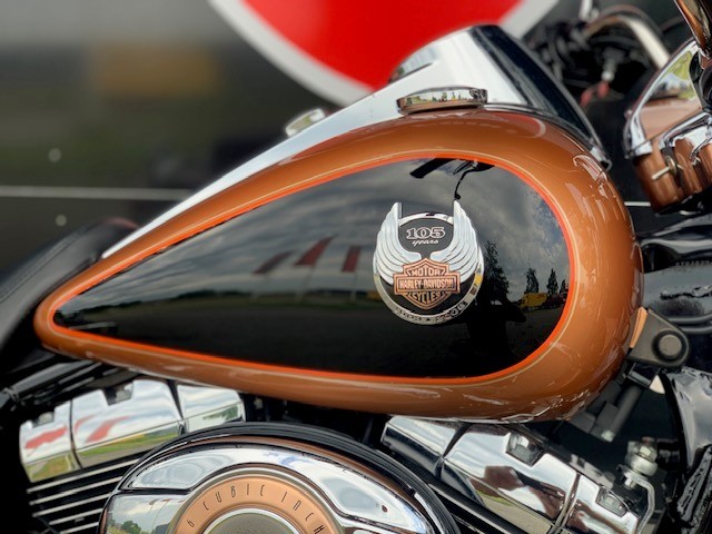 HARLEY-DAVIDSON - FLHRC ROADKING ROAD KING FLHR