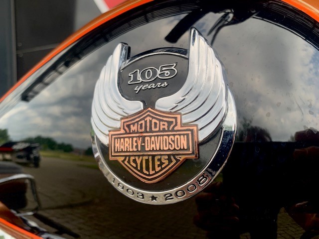 HARLEY-DAVIDSON - FLHRC ROADKING ROAD KING FLHR