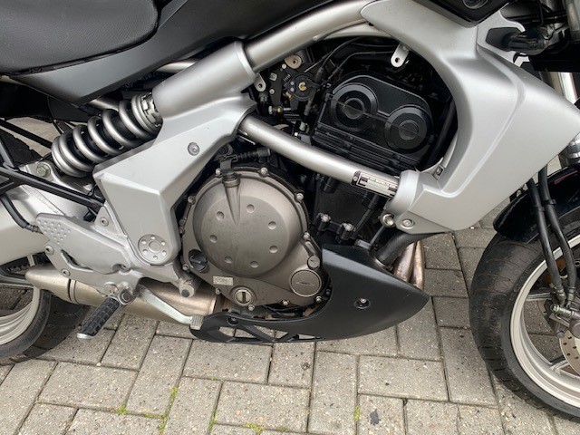 KAWASAKI - VERSYS 650