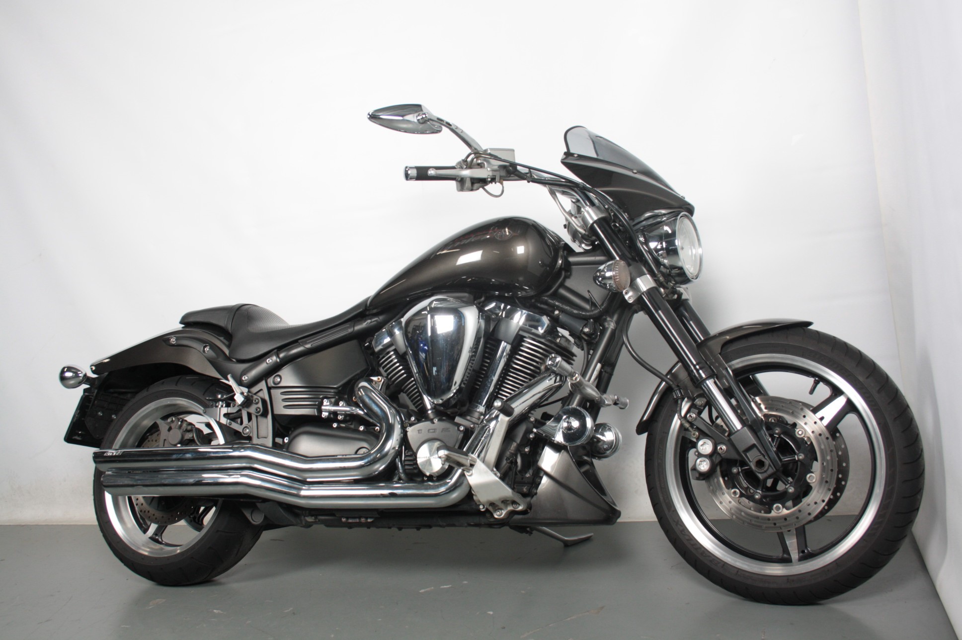 YAMAHA - XV 1700 ROADSTAR WARRIOR