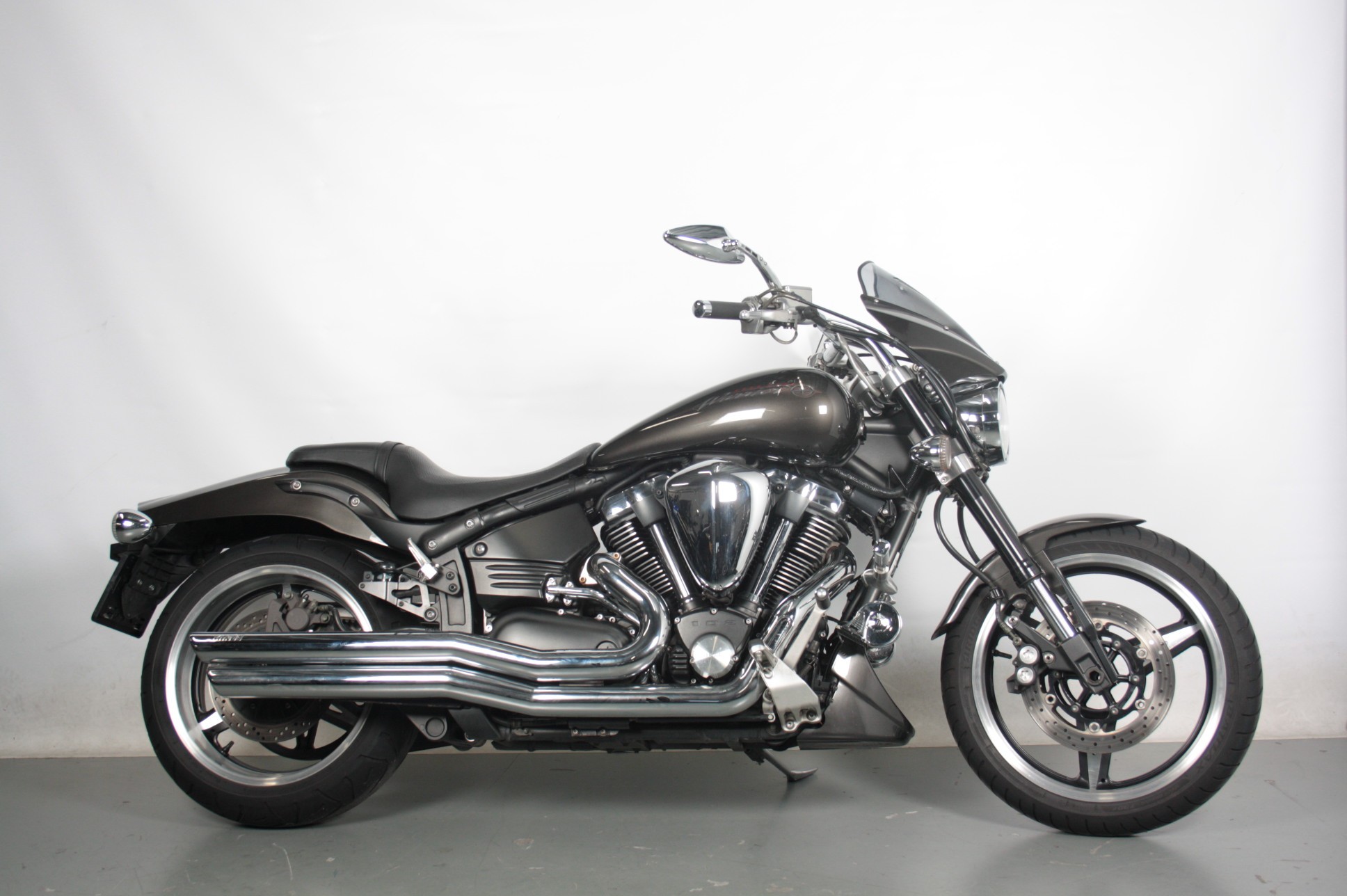 YAMAHA - XV 1700 ROADSTAR WARRIOR