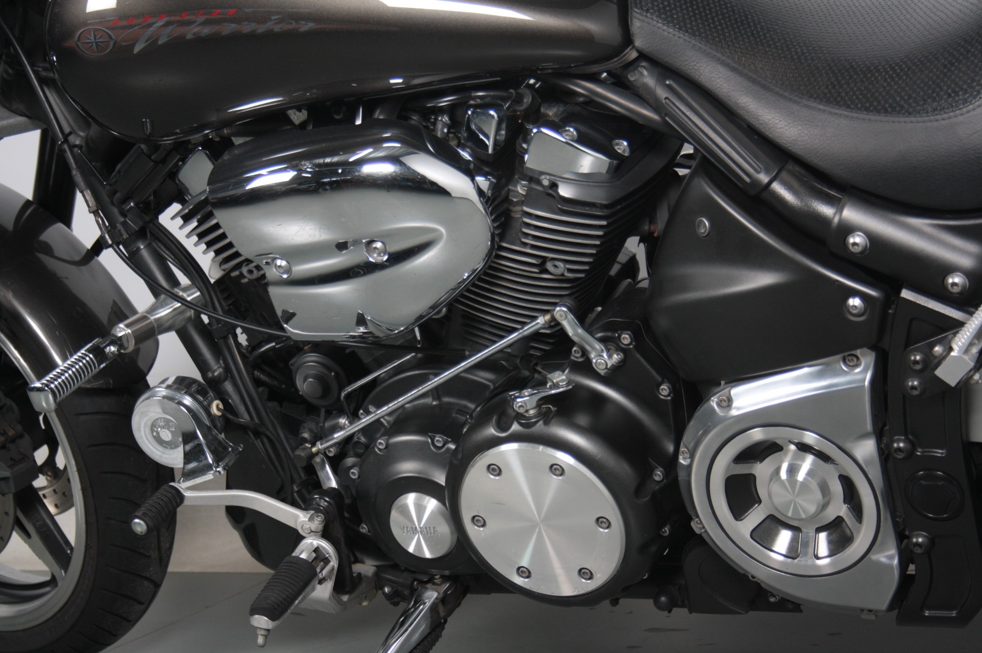 YAMAHA - XV 1700 ROADSTAR WARRIOR