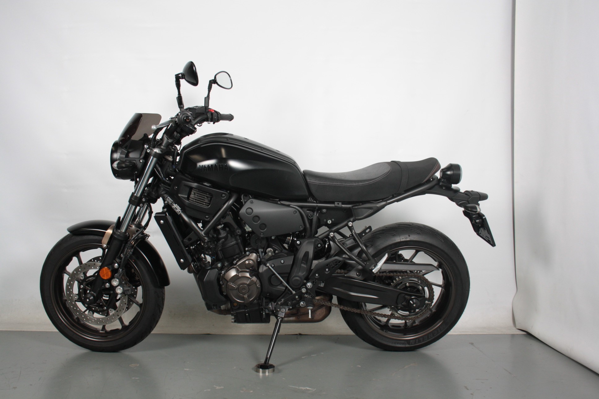 YAMAHA - XSR700