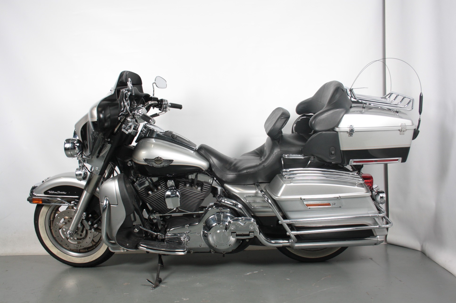 HARLEY-DAVIDSON - FLHTCUI